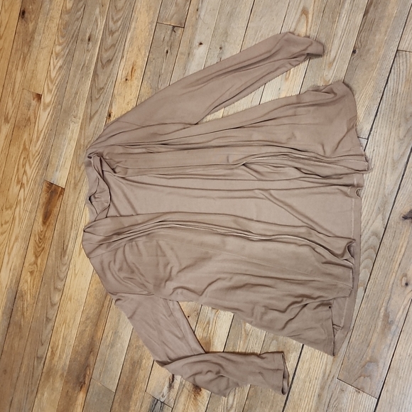 🍁Beautiful Layering Sweater - Picture 1 of 9